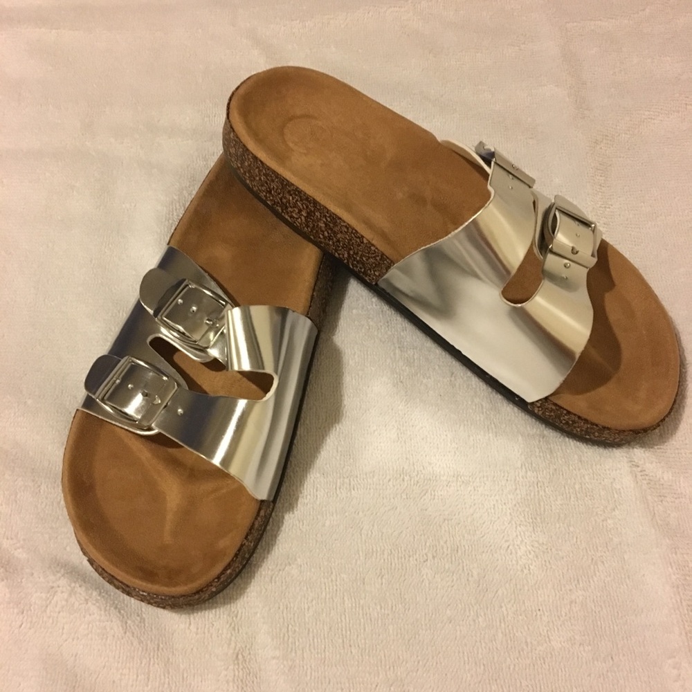 New Silver Sandals Size S 5/6